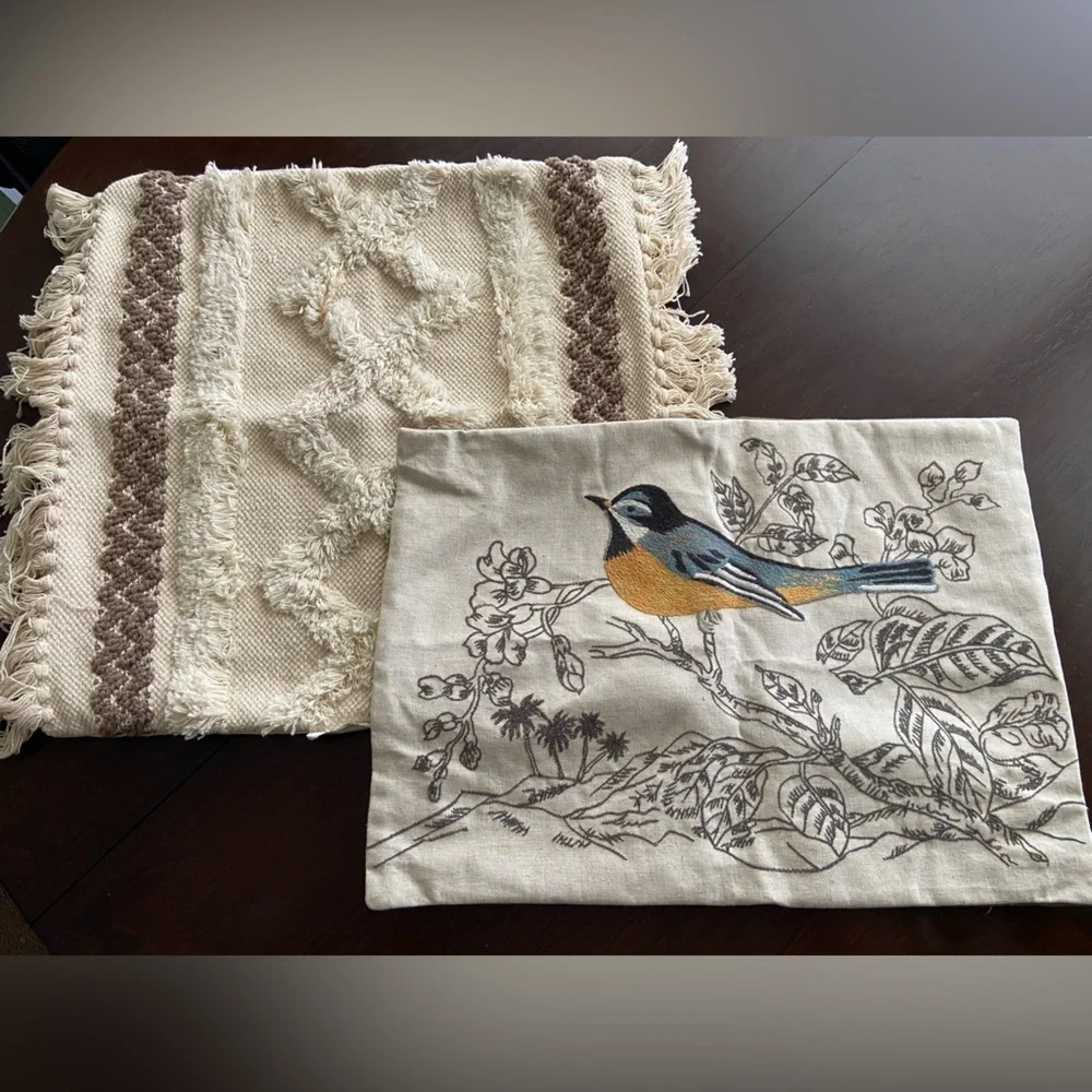🖤 Set of 2 Decorative Pillow Covers Pier 1 Embroidered Bird & Neutral Tufted